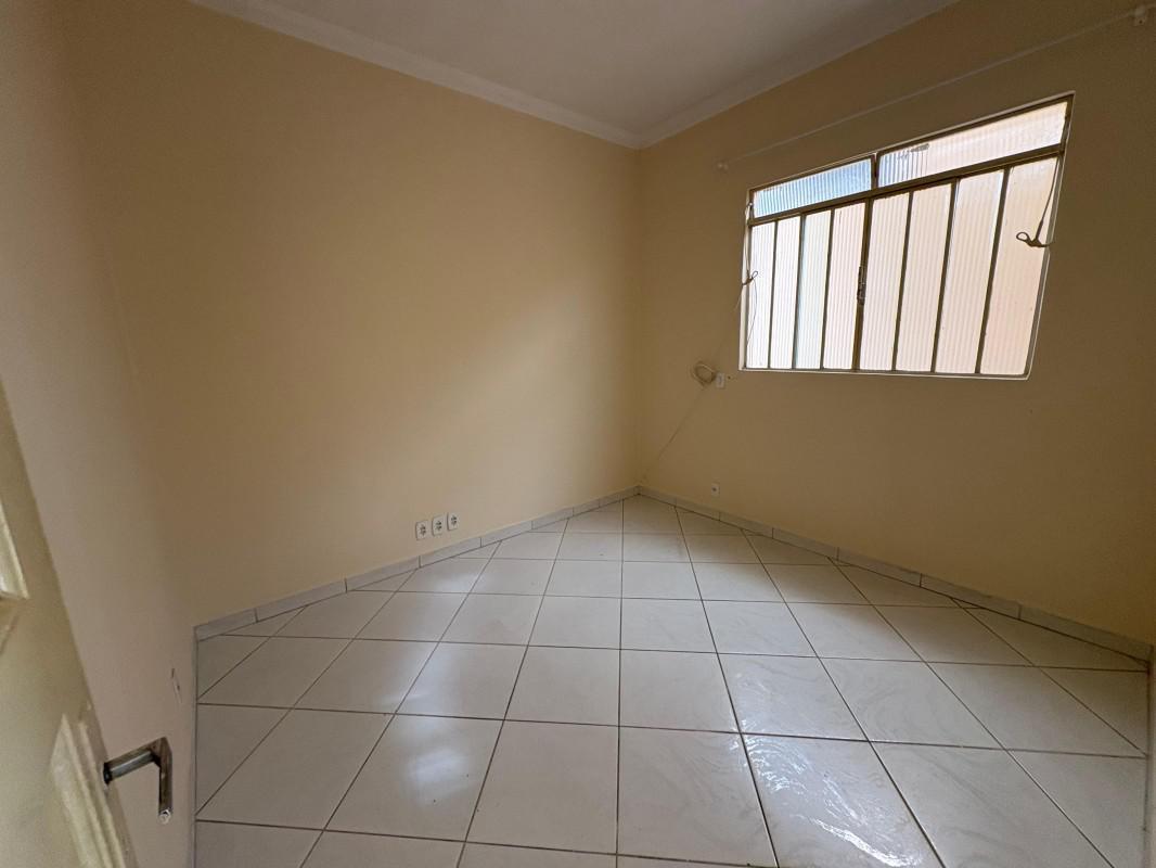 Casa, Inconfidentes, 4 Quartos, 2 Vagas, 1 Suíte