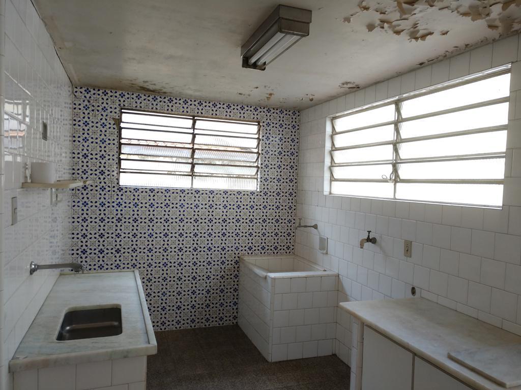 Casa, Gutierrez, 5 Quartos, 4 Vagas, 1 Suíte