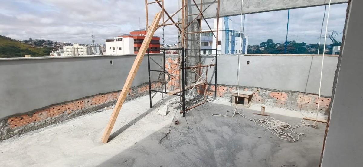 Cobertura, Castelo, 2 Quartos, 2 Vagas, 1 Suíte