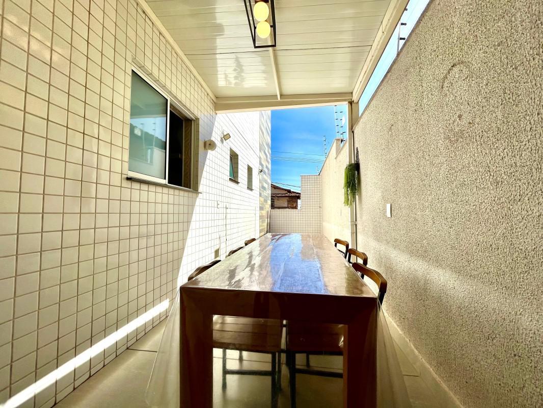 Apartamento, Serrano, 3 Quartos, 2 Vagas, 1 Suíte