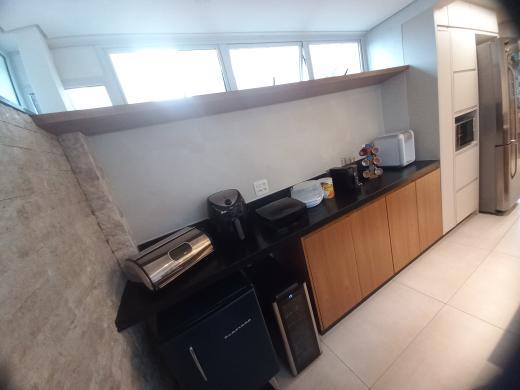 Apartamento, Sion, 3 Quartos, 4 Vagas, 1 Suíte