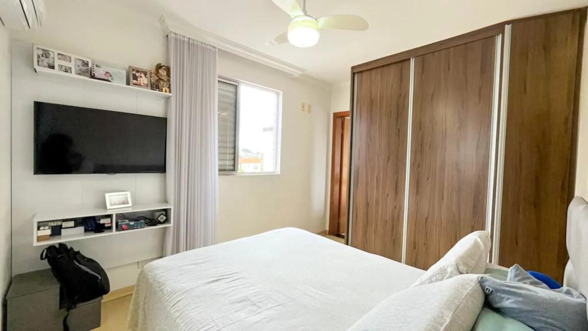 Apartamento, Castelo, 3 Quartos, 2 Vagas, 1 Suíte