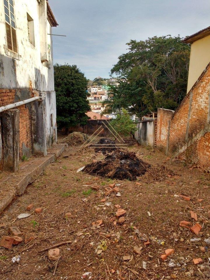 Lote, Centro, 0 Quarto, 0 Vaga