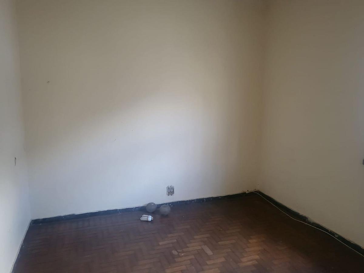 Casa, Floresta, 3 Quartos, 1 Vaga, 1 Suíte