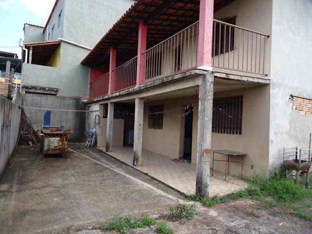 Casa, Milionários, 4 Quartos, 4 Vagas, 1 Suíte