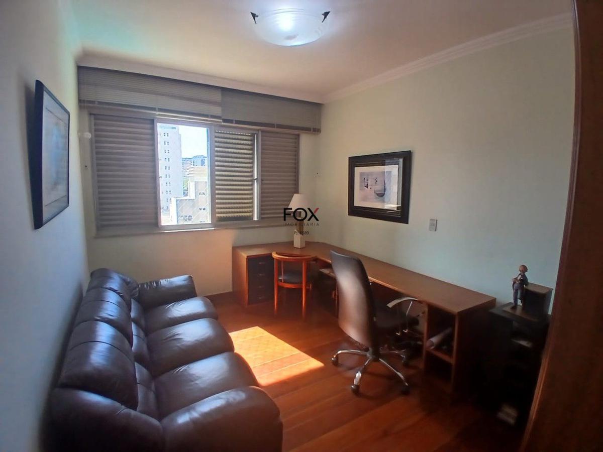 Apartamento, Funcionários, 4 Quartos, 3 Vagas, 2 Suítes