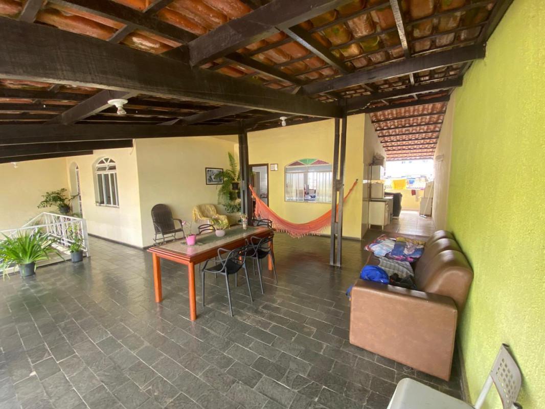 Casa, Industrial, 3 Quartos, 3 Vagas