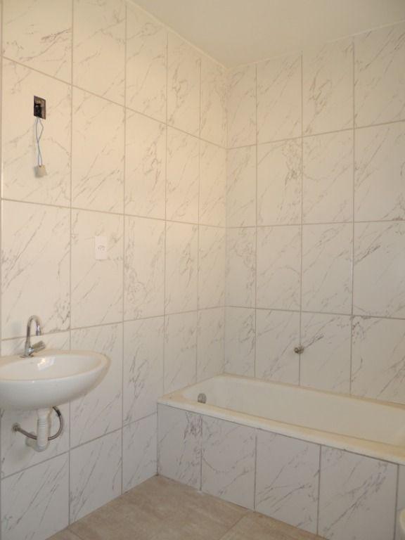 Casa, Centro, 5 Quartos, 0 Vaga