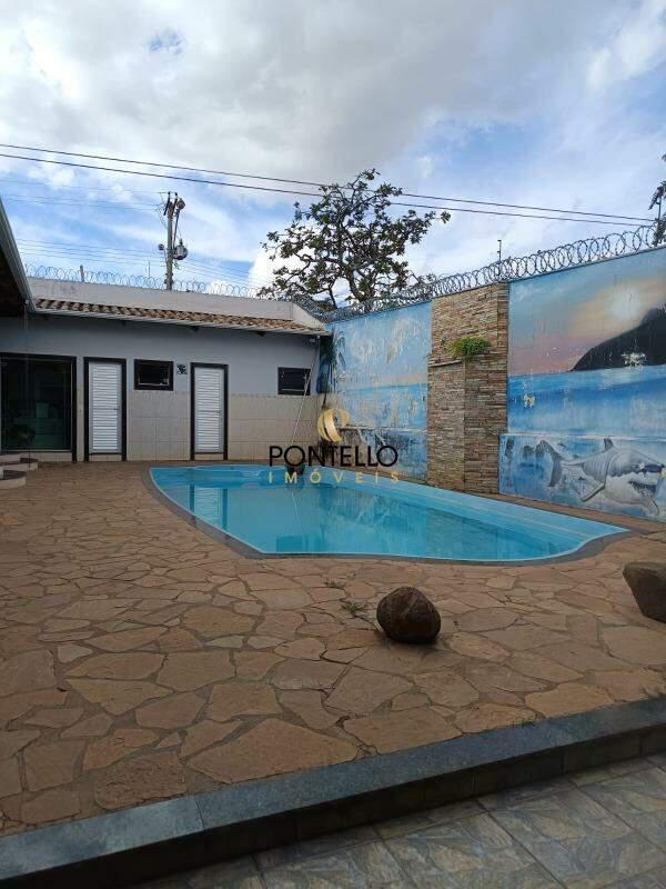 Casa, Recanto da Serra, 6 Quartos, 2 Vagas, 1 Suíte