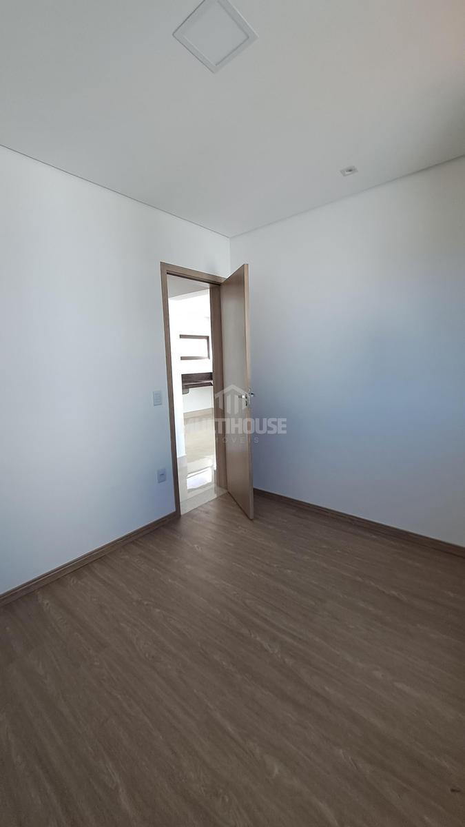 Apartamento, Itapoã, 3 Quartos, 2 Vagas, 1 Suíte