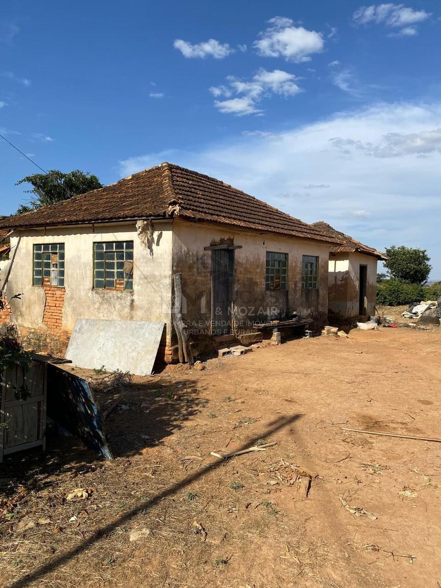 Fazenda, Zona Rural, 2 Quartos, 0 Vaga