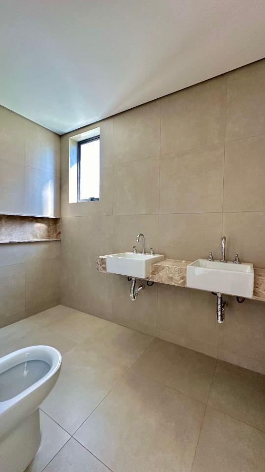 Apartamento, Sion, 4 Quartos, 4 Vagas, 2 Suítes