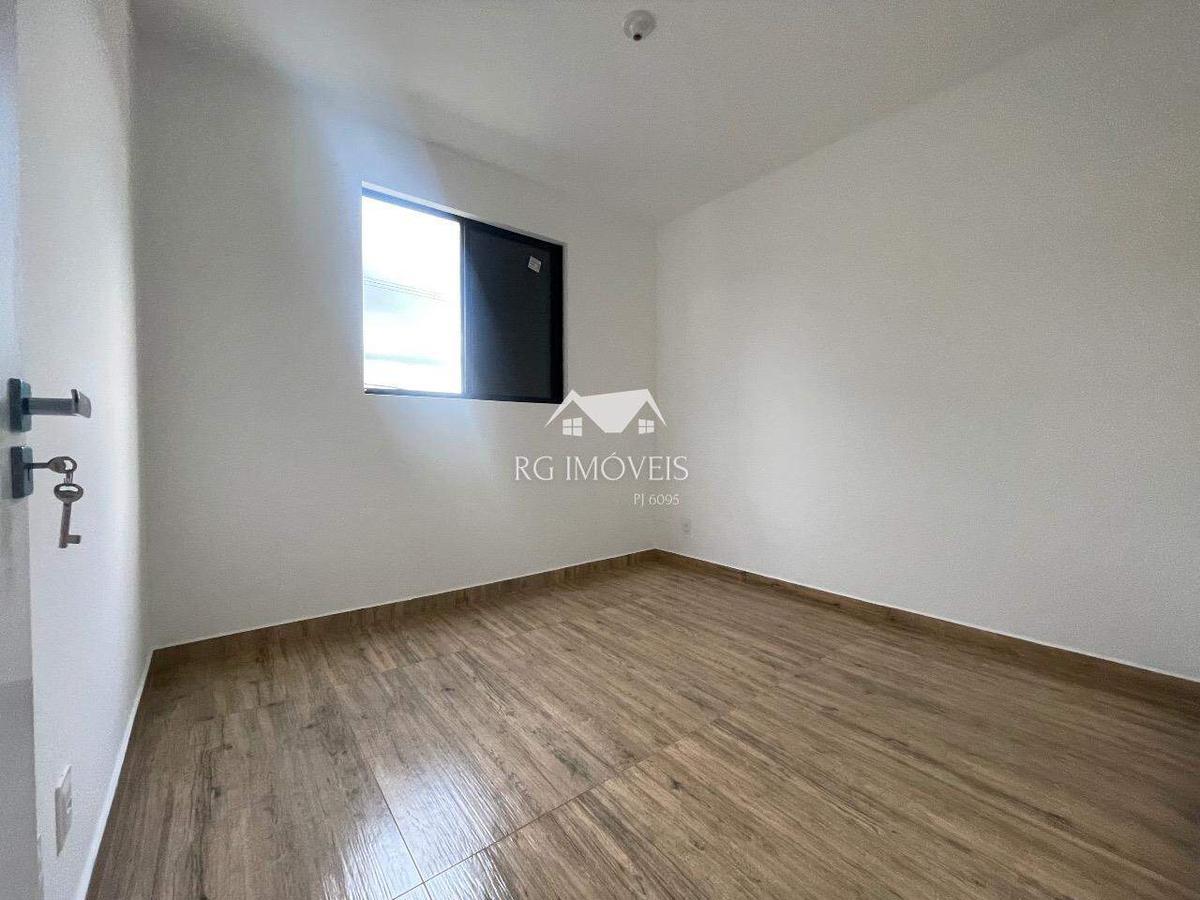 Cobertura, Mangueiras, 2 Quartos, 1 Vaga