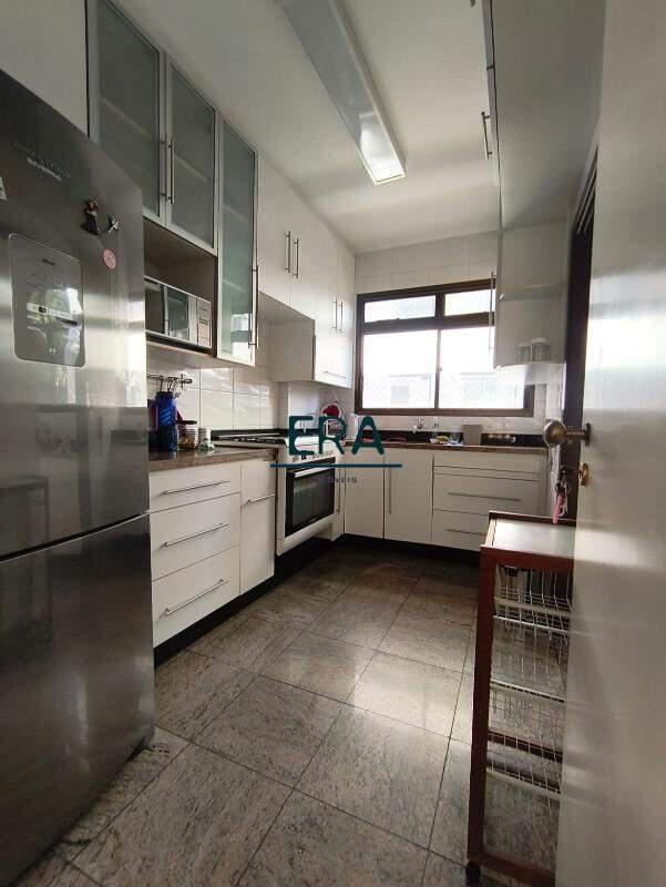 Apartamento, Funcionários, 4 Quartos, 2 Vagas, 1 Suíte