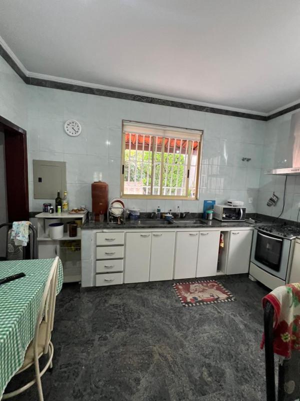 Casa, Central Parque, 4 Quartos, 0 Vaga, 1 Suíte