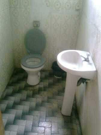 Casa Comercial, Barroca, 3 Quartos, 0 Vaga