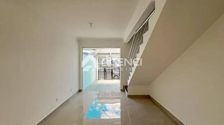 Casa, Piratininga (venda Nova), 2 Quartos, 0 Vaga, 2 Suítes