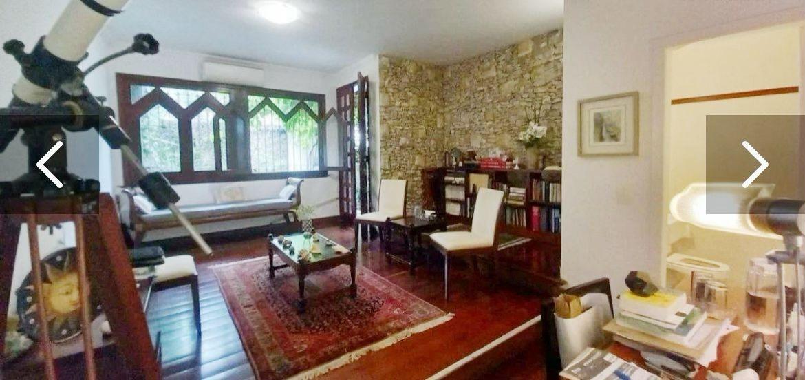 Casa, Cruzeiro, 6 Quartos, 3 Vagas, 2 Suítes