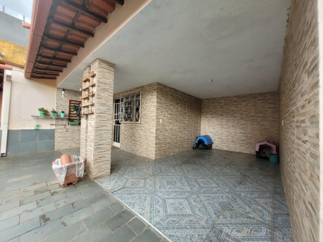 Casa, Industrial, 3 Quartos, 5 Vagas