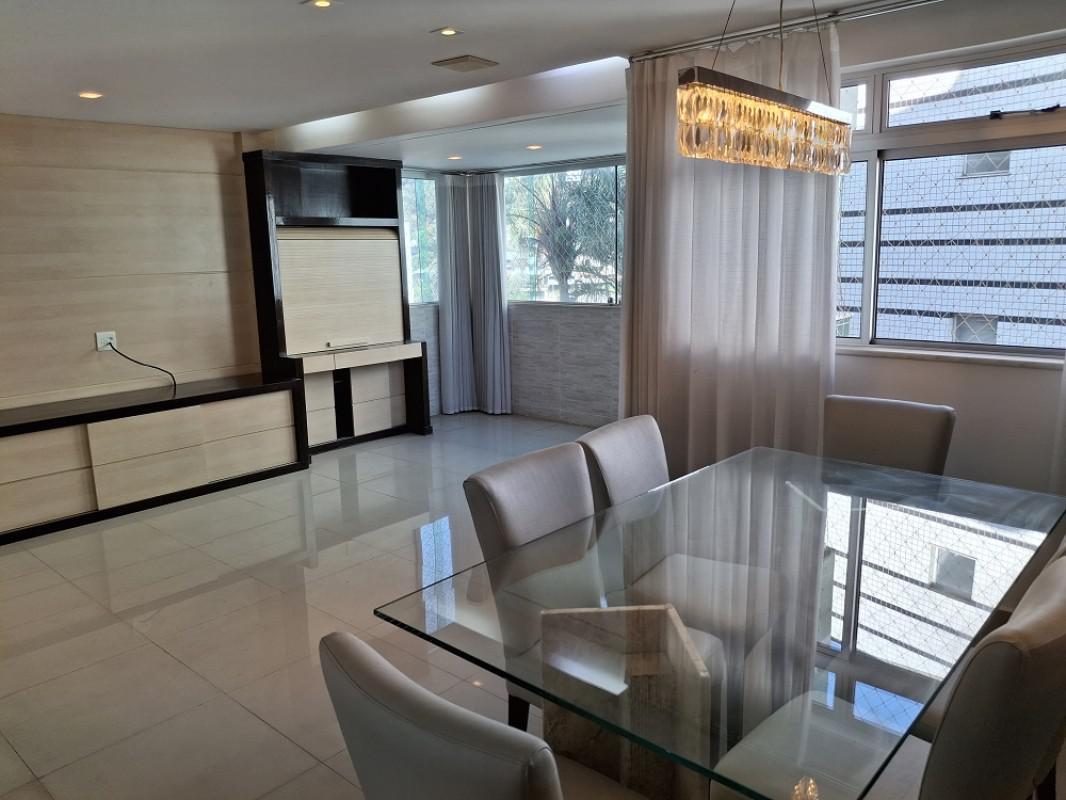 Apartamento, Estoril, 3 Quartos, 2 Vagas, 1 Suíte