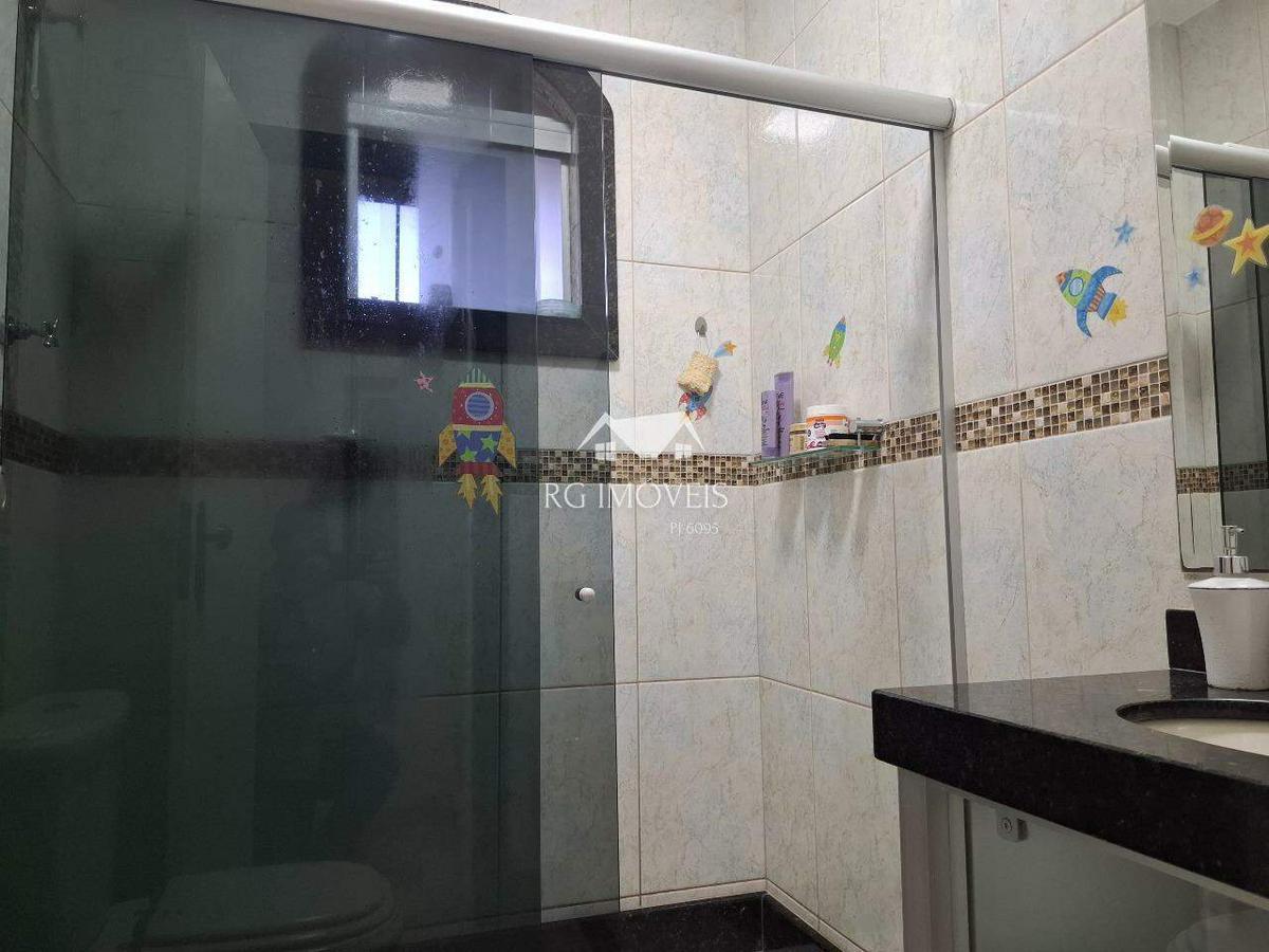 Casa, Tirol, 3 Quartos, 6 Vagas, 1 Suíte