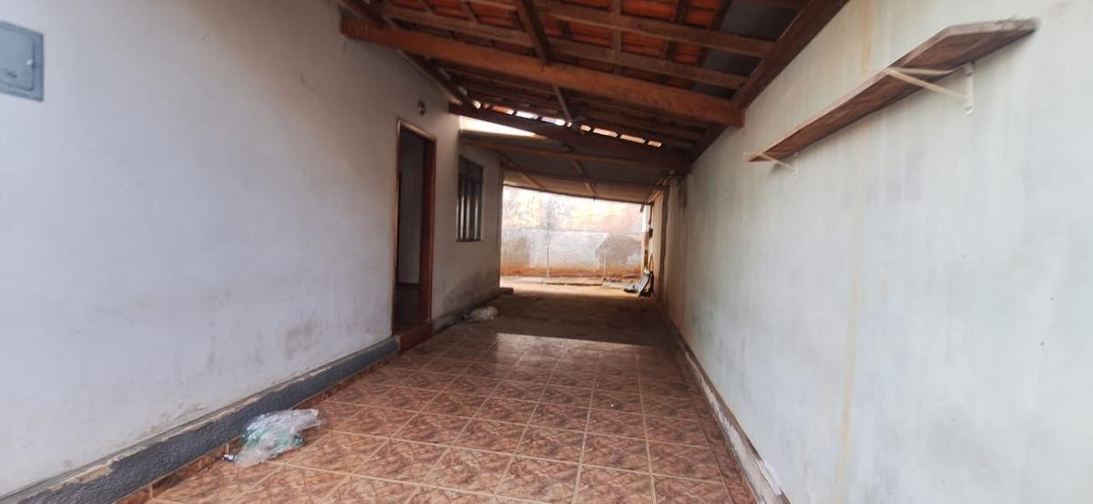 Casa, Centro, 3 Quartos, 2 Vagas