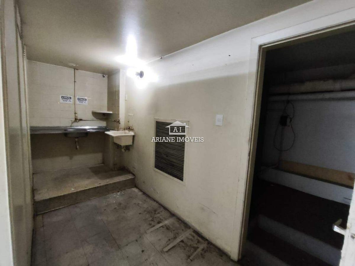 Andar, Centro, 0 Quarto, 0 Vaga