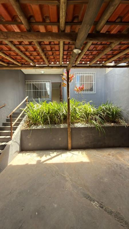 Casa, Masterville, 2 Quartos, 2 Vagas