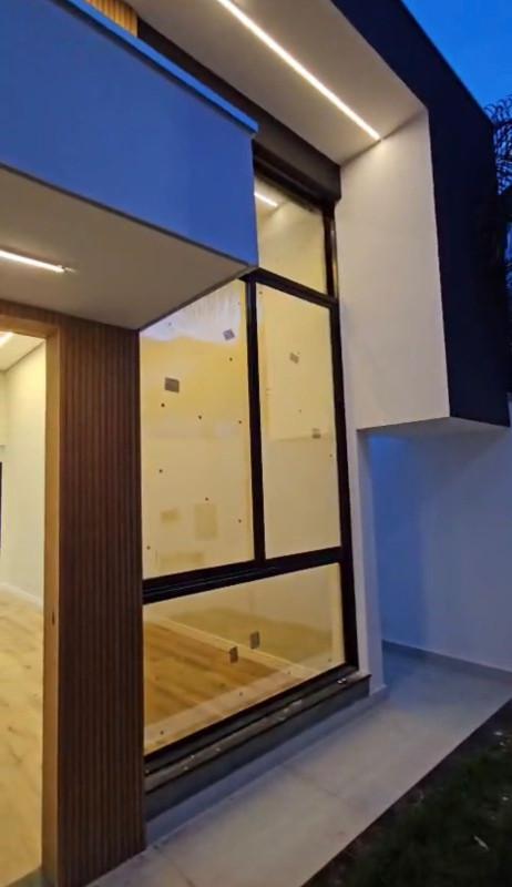 Casa, Jardim Imperial, 3 Quartos, 2 Vagas, 1 Suíte