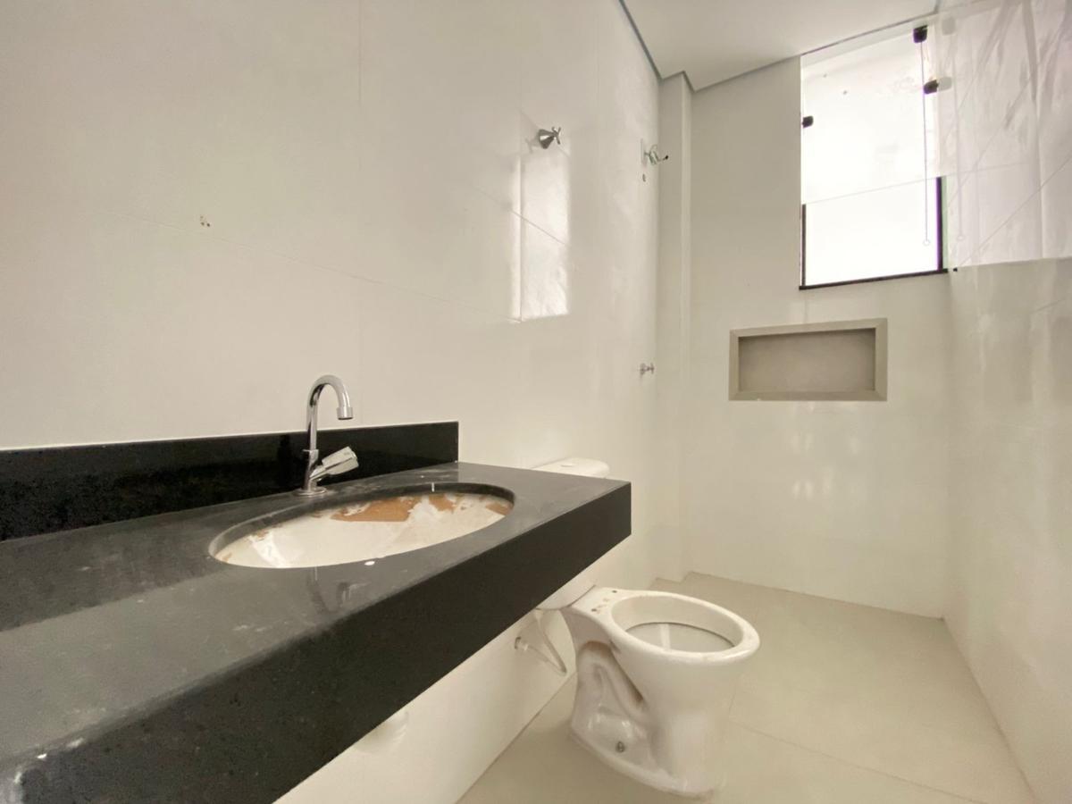 Casa, Vale das Orquídeas, 3 Quartos, 2 Vagas, 1 Suíte