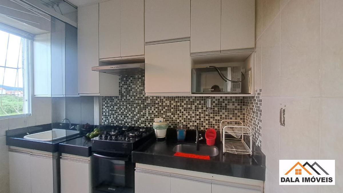 Apartamento, Jardim Vitória, 2 Quartos, 1 Vaga