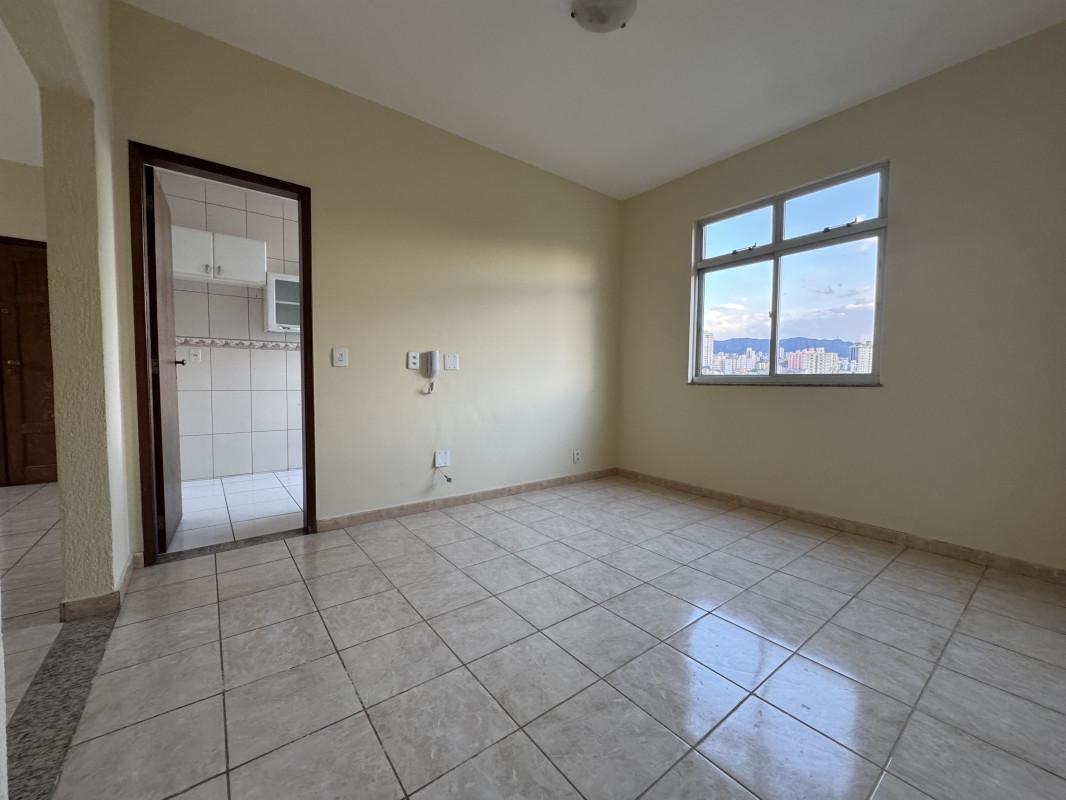 Apartamento, Sagrada Família, 3 Quartos, 2 Vagas, 1 Suíte