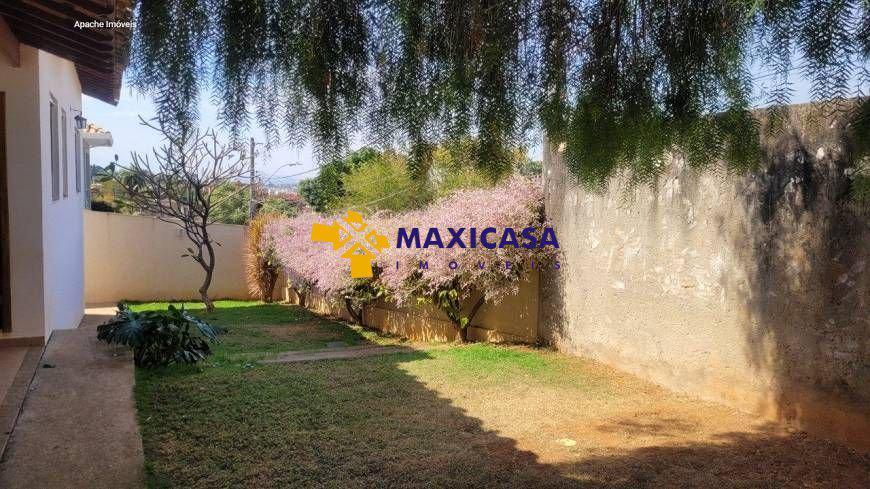 Casa, Trevo, 3 Quartos, 2 Vagas, 1 Suíte