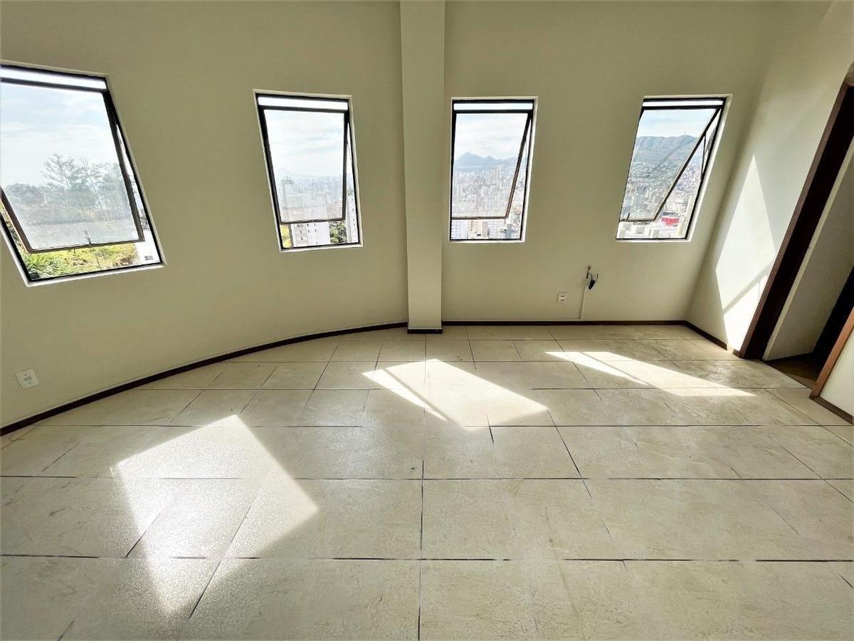 Sala, Luxemburgo, 0 Quarto, 0 Vaga