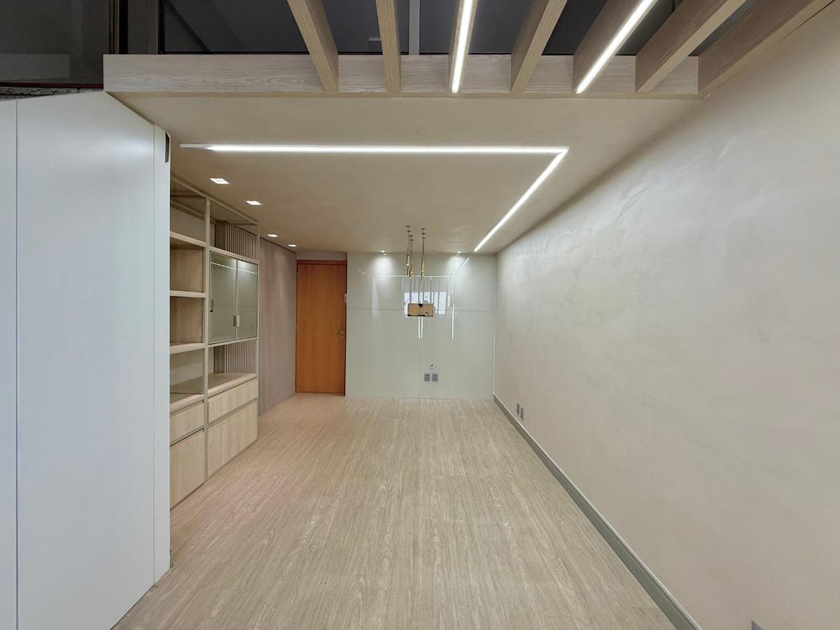 Sala, São José, 0 Quarto, 1 Vaga