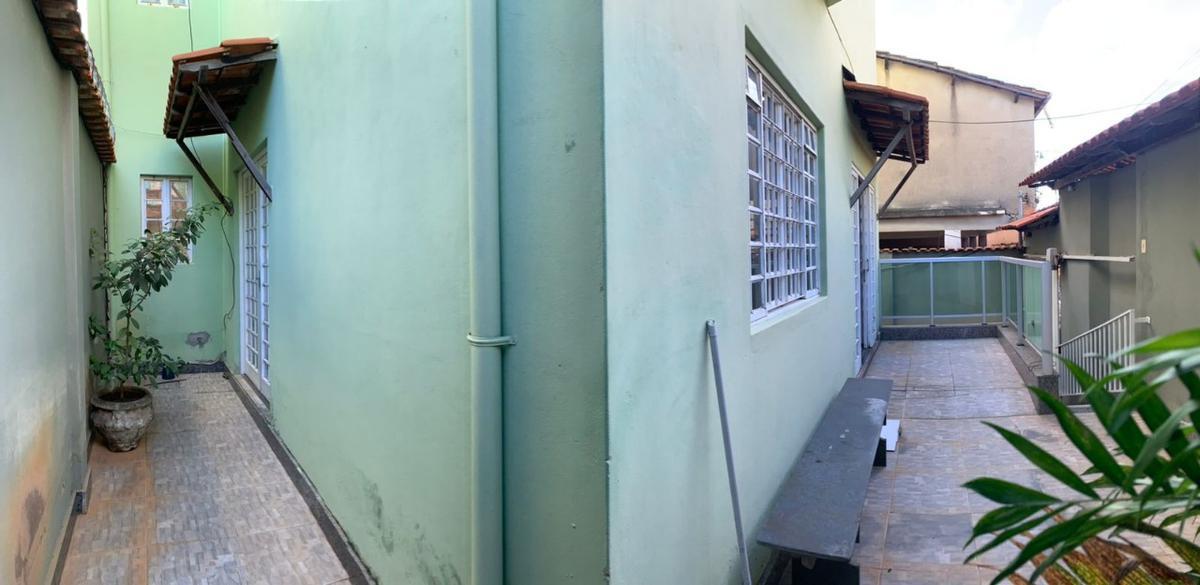 Casa, Vitória, 5 Quartos, 6 Vagas, 1 Suíte