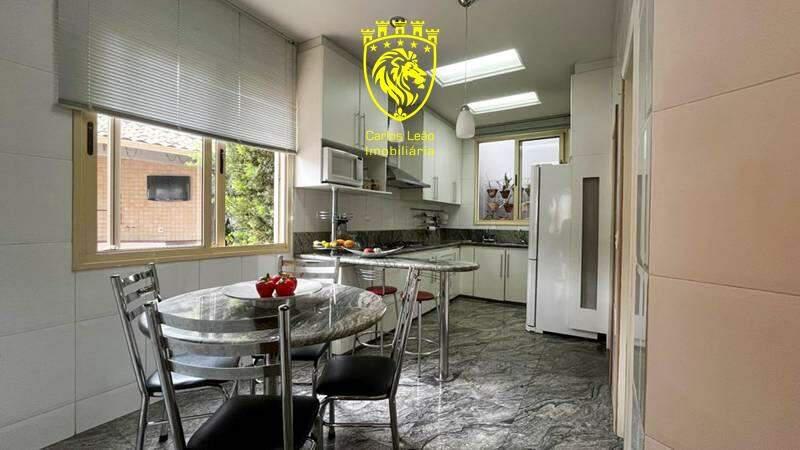 Casa, Paquetá, 4 Quartos, 5 Vagas, 2 Suítes