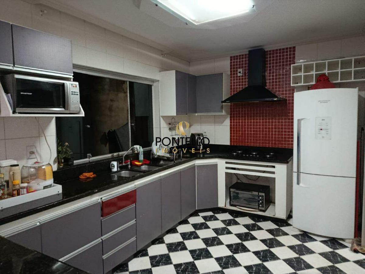 Casa, Verde Vale, 4 Quartos, 2 Vagas, 1 Suíte