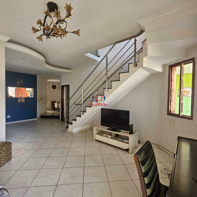 Casa, Ouro Preto, 4 Quartos, 2 Vagas, 2 Suítes