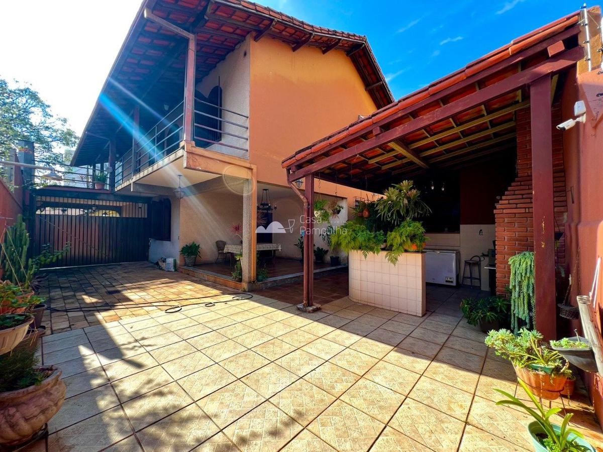 Casa, Liberdade, 4 Quartos, 4 Vagas, 1 Suíte