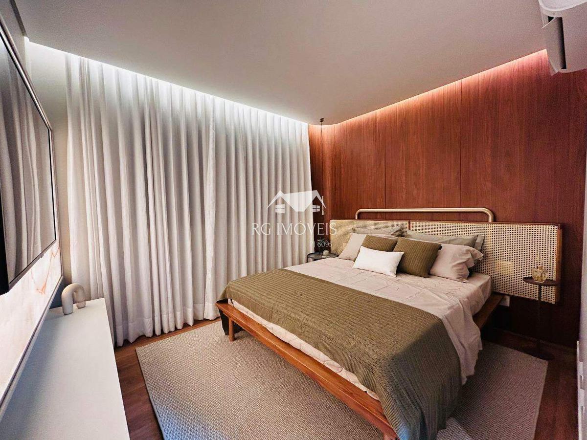 Apartamento, Barreiro, 3 Quartos, 2 Vagas, 1 Suíte
