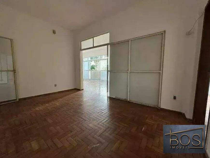 Apartamento, Funcionários, 4 Quartos, 1 Vaga, 1 Suíte