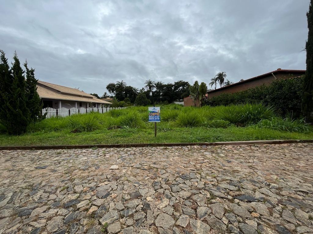 Lote, Centro, 0 Quarto, 0 Vaga