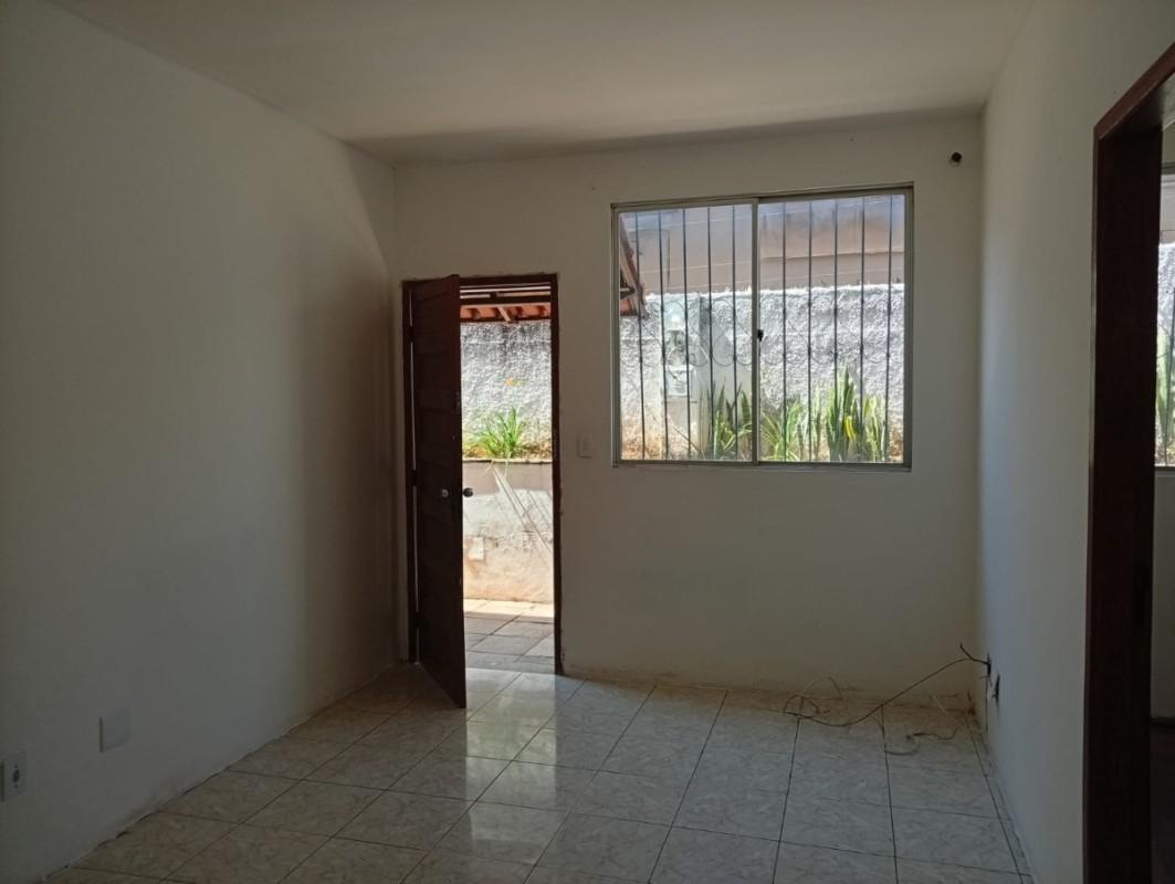 Casa, Itapoã, 2 Quartos, 0 Vaga