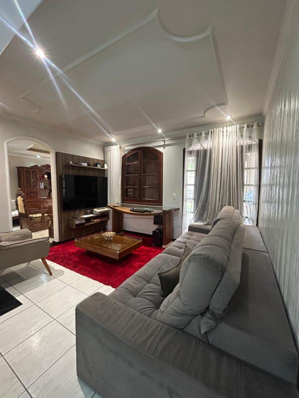 Casa, Tirol (barreiro), 4 Quartos, 3 Vagas, 1 Suíte