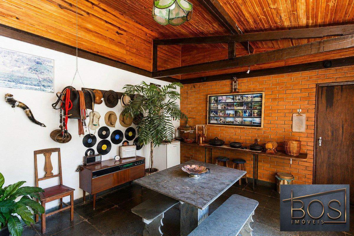 Casa, Serra, 3 Quartos, 3 Vagas, 2 Suítes