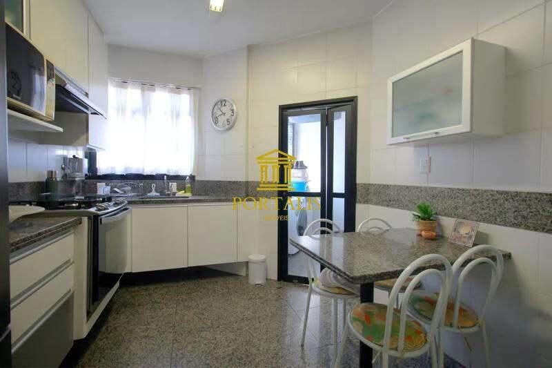 Apartamento, Anchieta, 4 Quartos, 2 Vagas, 1 Suíte
