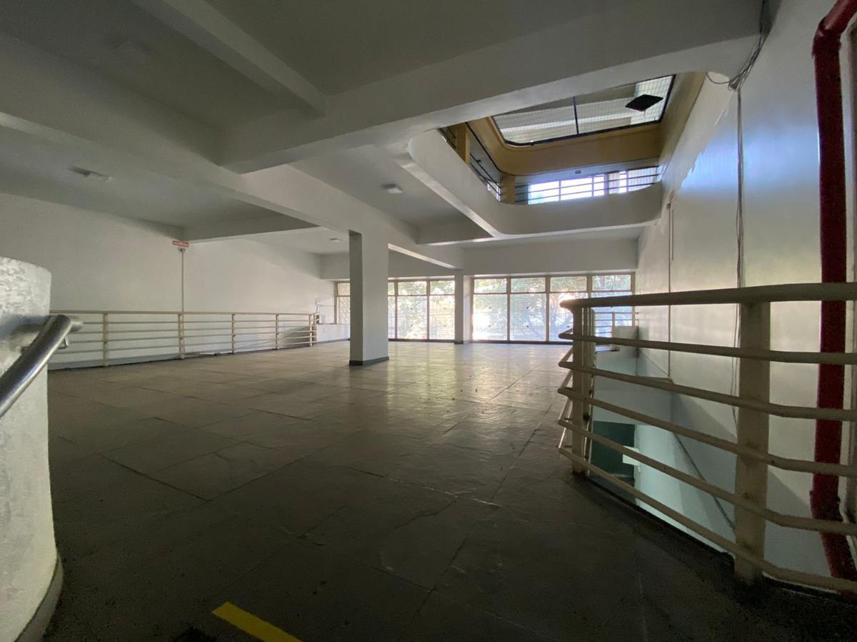 Prédio, Horto, 0 Quarto, 4 Vagas