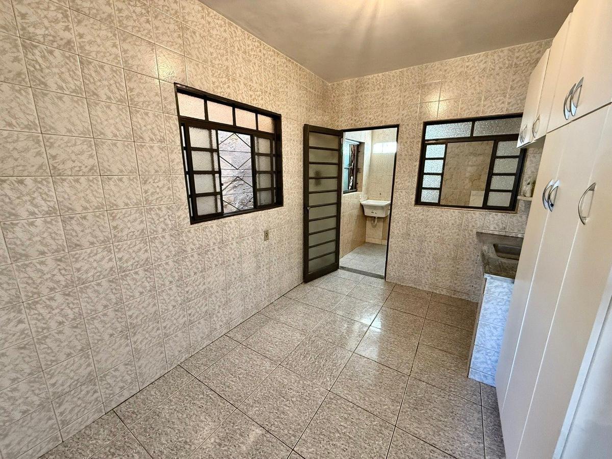 Casa, Santa Mônica, 3 Quartos, 1 Vaga, 1 Suíte