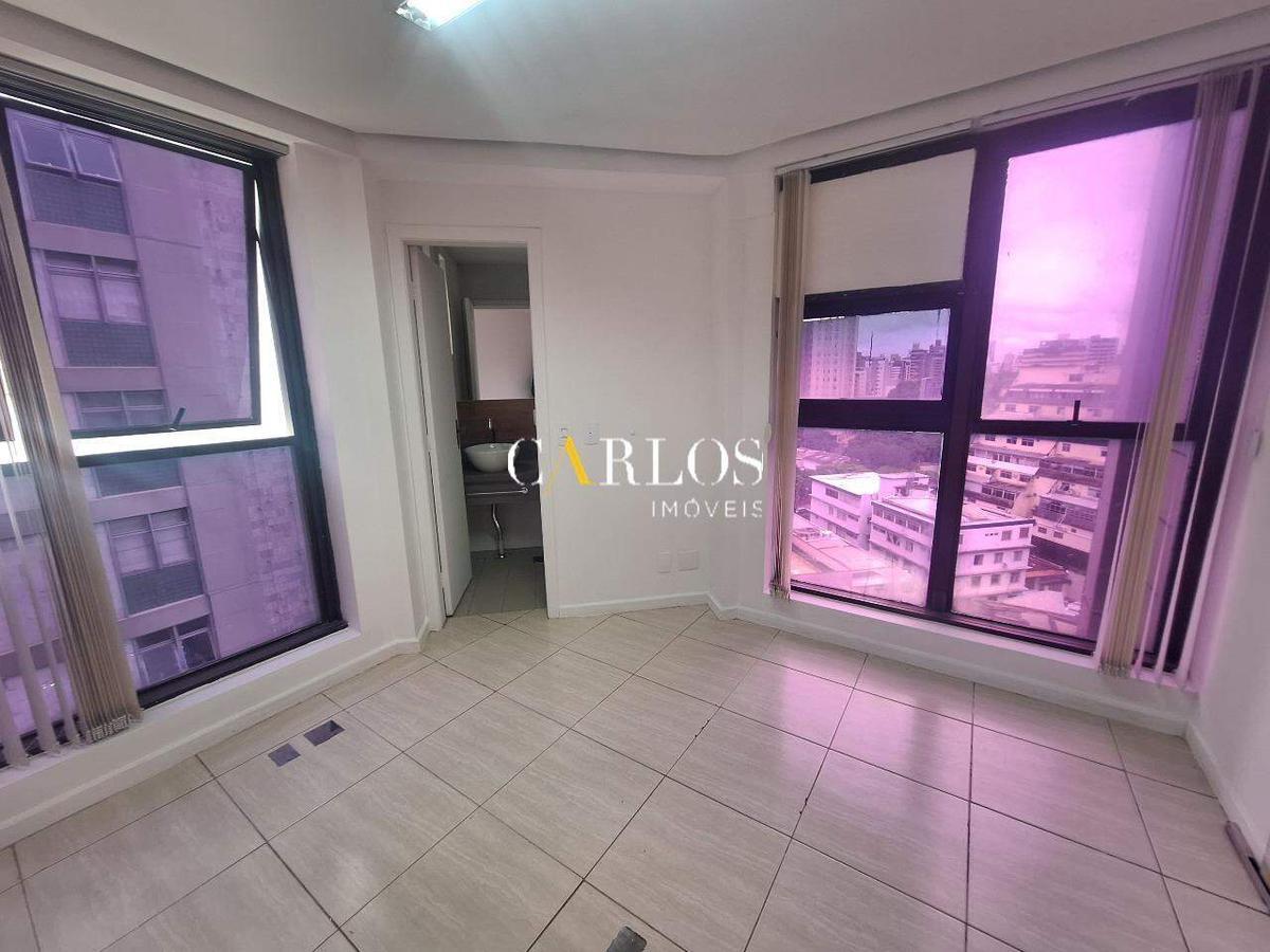 Sala, Funcionários, 1 Vaga